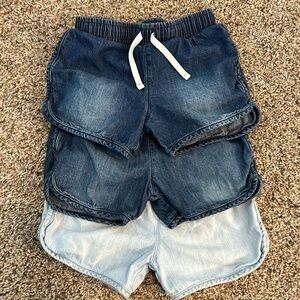 Cat & Jack Toddler Girl’s Denim Shorts 5T (3 pairs)